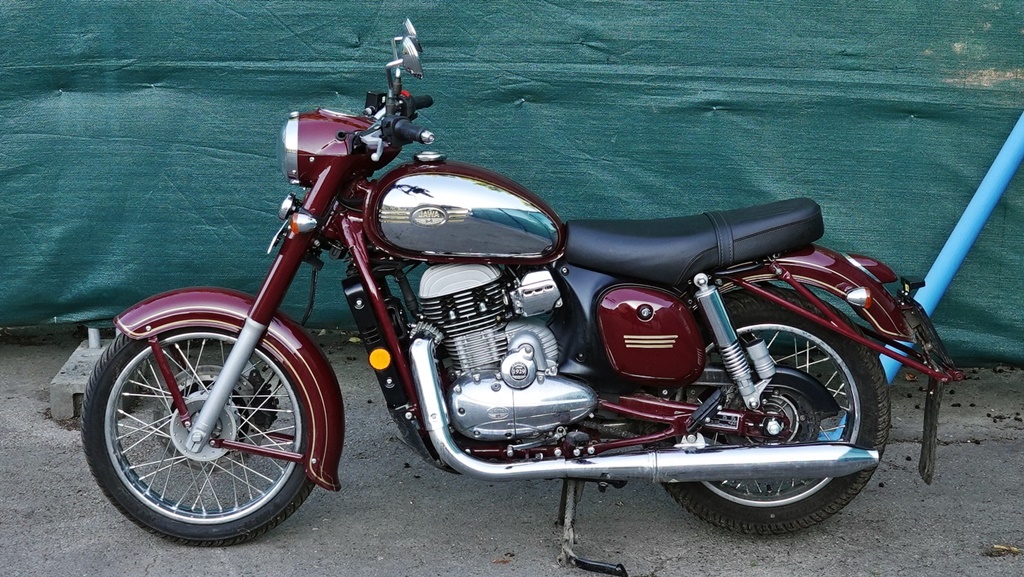 AA