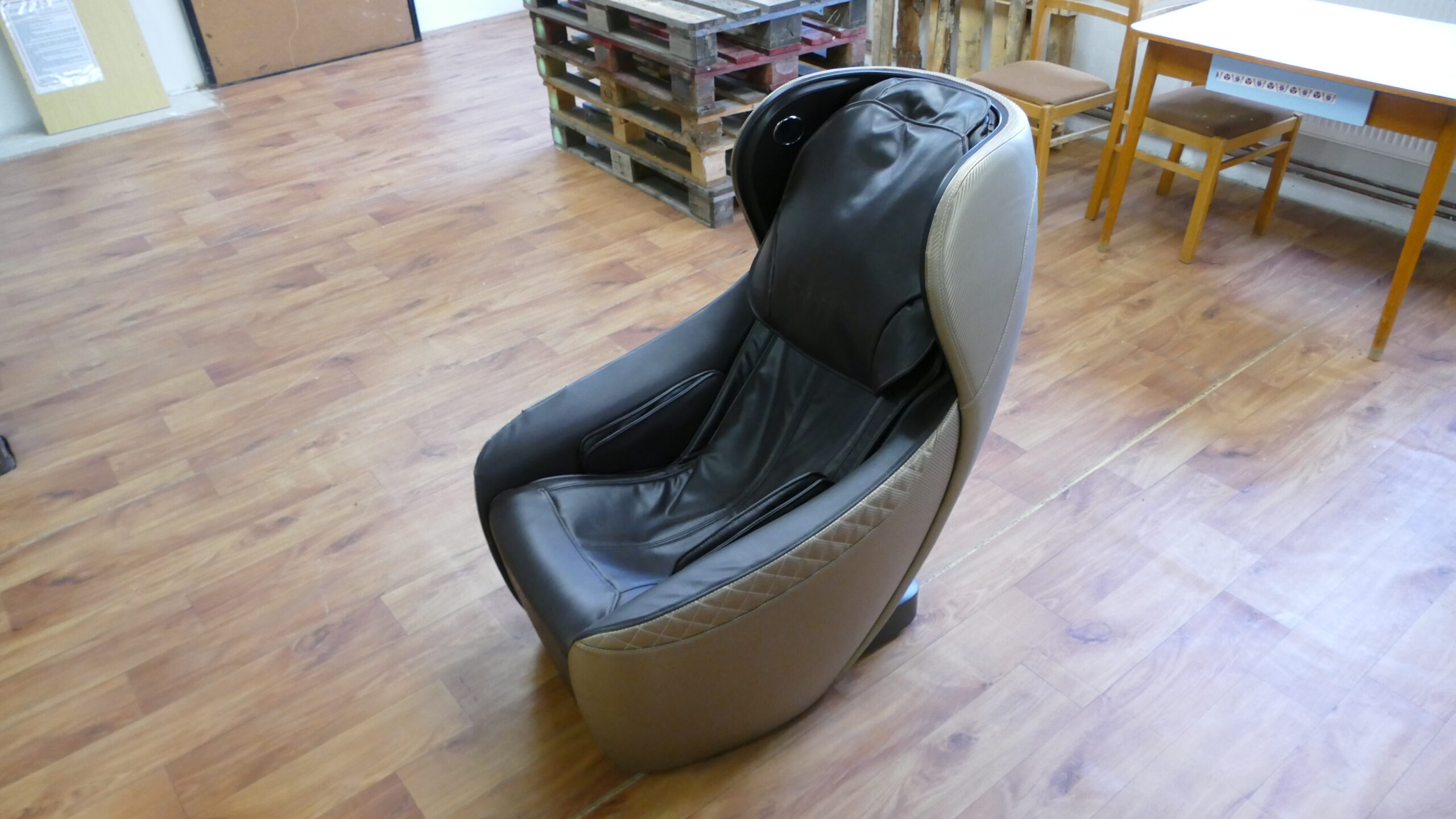 Masážní křeslo ROTAI Nové