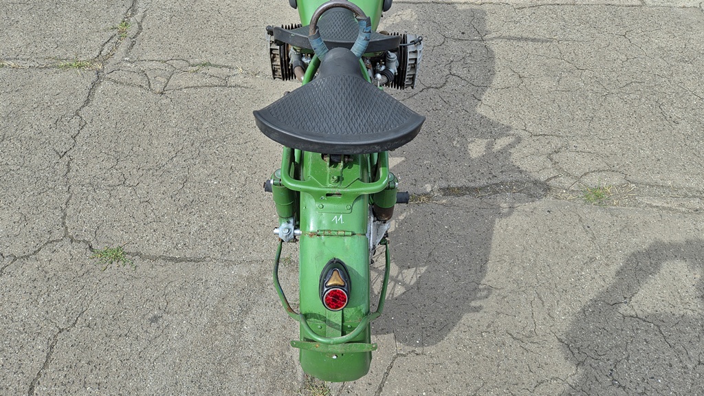 AM