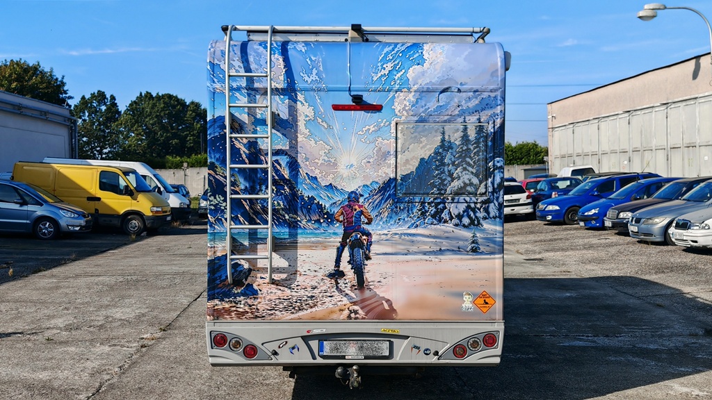 AC