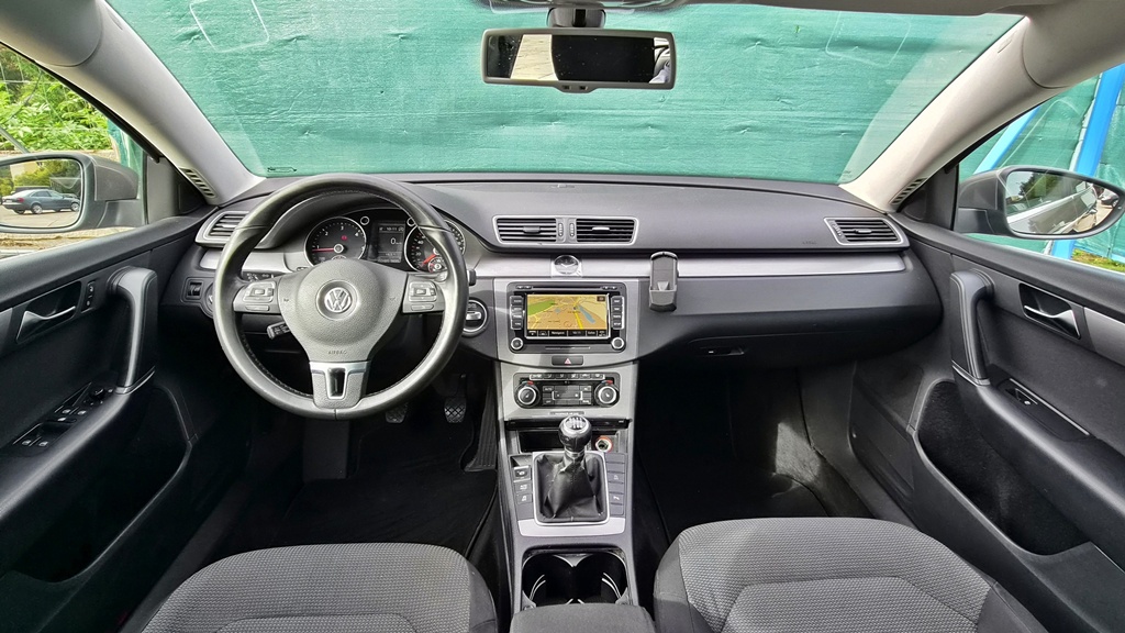 AM