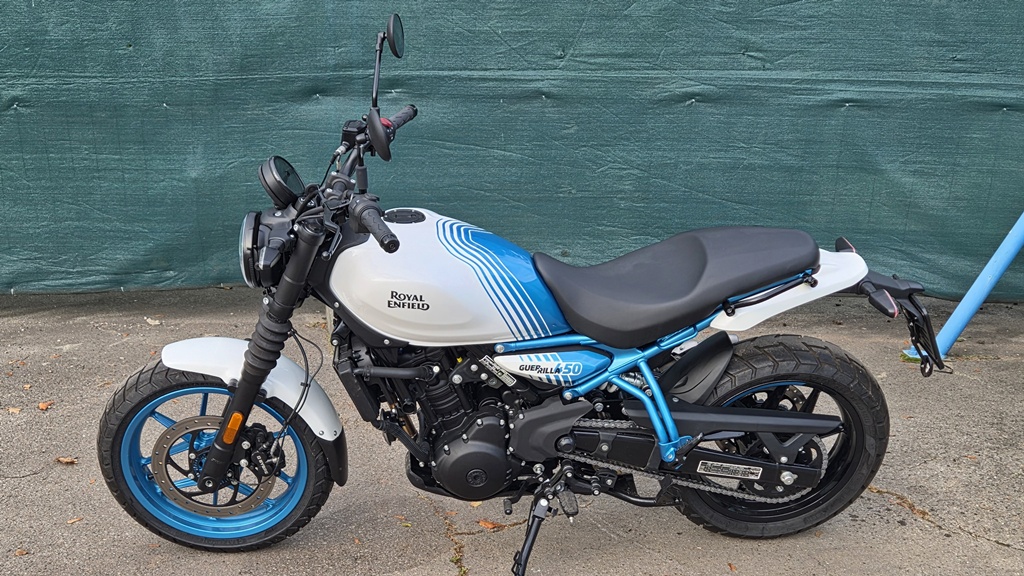 AA